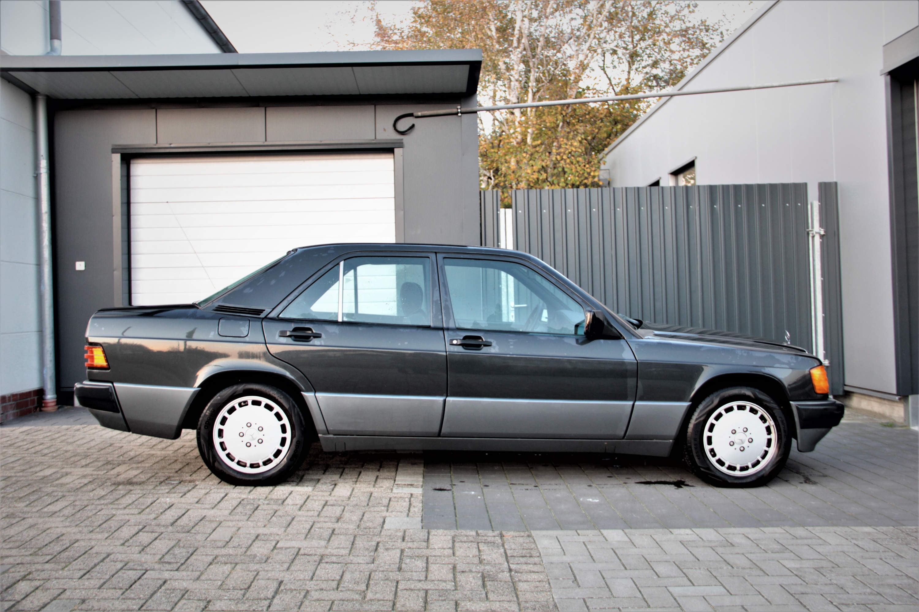 Mercedes-Benz 190 E (W201)