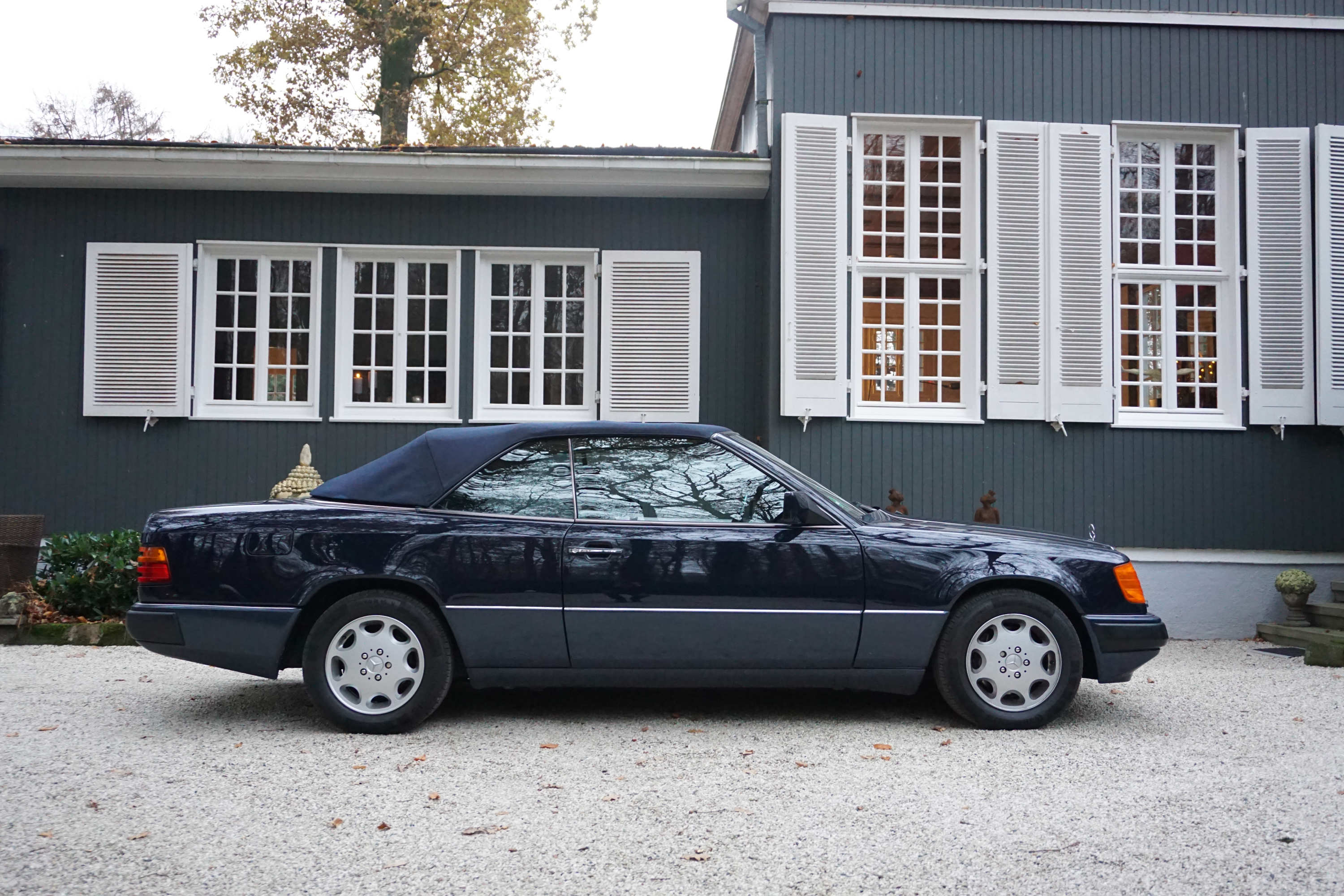 Mercedes 300 CE-24 Cabriolet