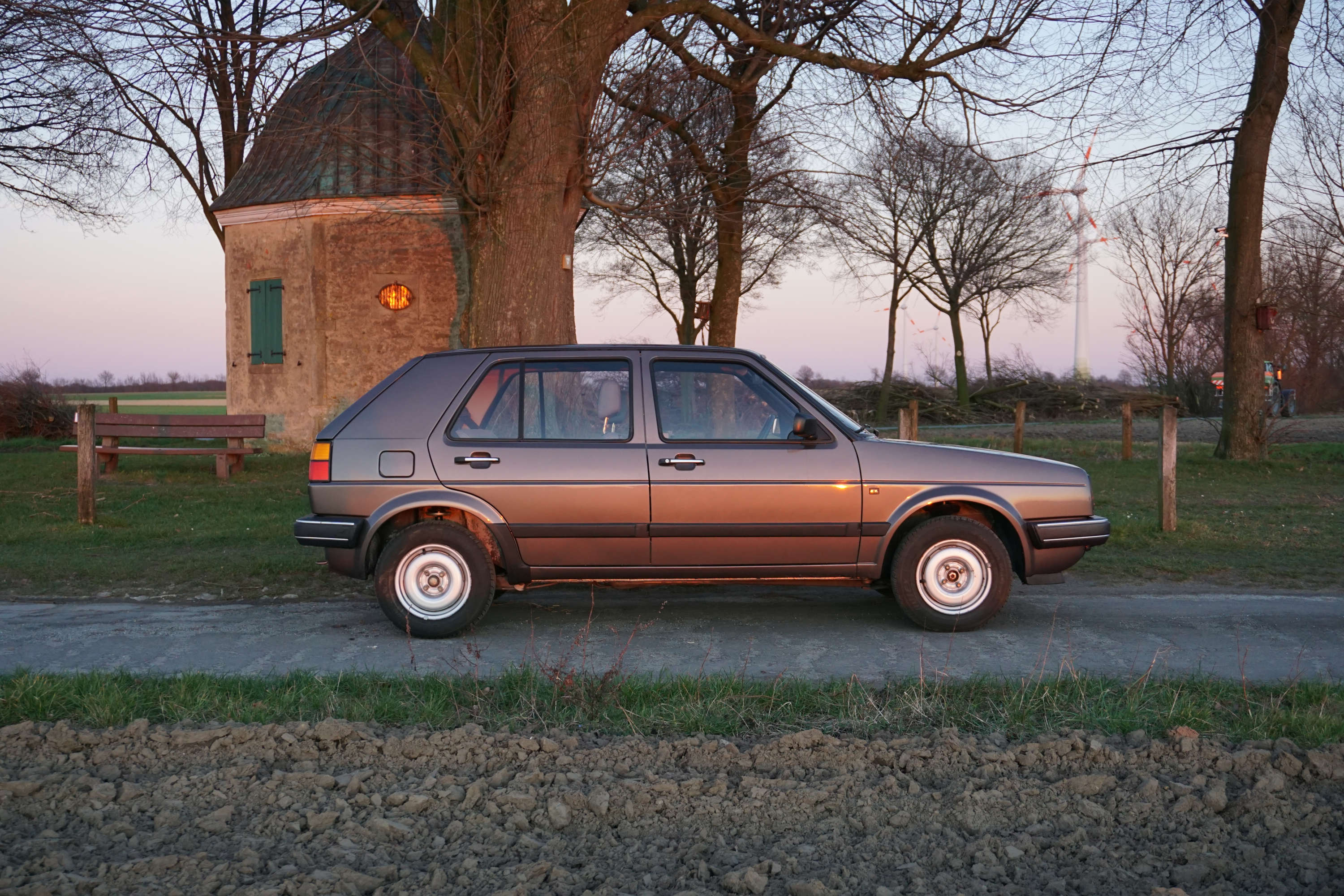 Volkswagen Golf 2 (19E)